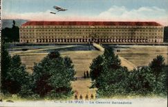 Pau - the Bernadotte Barracks - plane - airplane - CPA