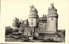 CPA Schloss von Pierrefonds Tours Jules Cesar und Karl der Grosse