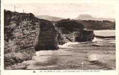 Saint Jean de Luz CPA Les falaises vers la pointe Ste Barbe