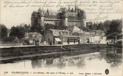 Pierrefonds - die Schlosswestkuste und der Teich