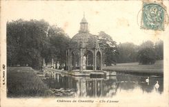 Chantilly - the Castle - the island of love - CPA