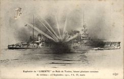 Steamers - Steamer - Boat - Explosion of Freedom in roads of Toulon - 1911 CPA