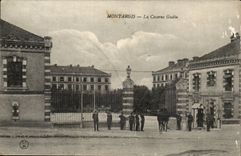 Montargis - Gudin Barracks - CPA