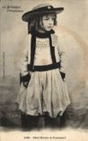 CPA Breton small Folklore of Fouesnant