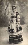 CPA Folklore Woman of Quimper in costume of festival