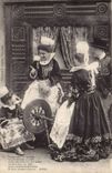 Folklore - Costumes - In Brittany - spinning wheel - CPA