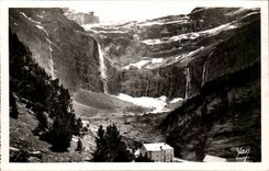 Gavarnie - the Circus and the Hotel - CPA