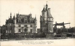 Chenonceaux - Le Chateau - Tour des Marques - et le Pont Levis - CPA 