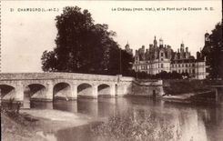 Chambord - Le Chateau et le Pont sur le Cosson CPA 