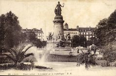 Lyon - Carnot Platz - Denkmal der Republik - CPA