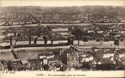 Lyon - die panoramische Ansicht vertreten von Fourviere - CPA