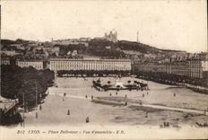 Lyon - Bellecour Platz - Gesamtabbildung - CPA
