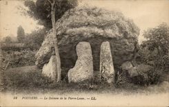 CPA Menhir Poitiers Dolmen the dolmen of the raised stone