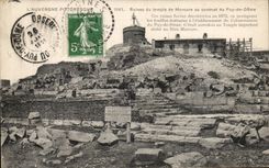 CPA Auvergne Ruins of the Mercury temple at the top of Puy de Dome