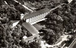 Poissy - the Share God - CPA - CPA