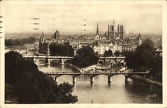 Paris - 4 - Notre Dame - La Cite - Bridges CPA 