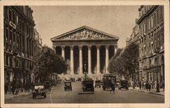 Paris - 8 - the Madeleine - car CPA