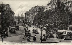 Paris - 8 - Street Royal catch towards the Place of Harmony CPA -