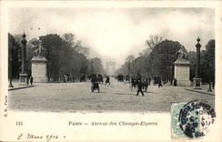 Paris - 8 - Avenue of Champs Elysees CPA