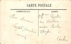 Paris CPA La place de l'opera et le grand hotel