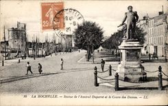 Statue La Rochelle-CPA des Admiral Duperre und der Kurs von den Damen