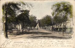 Angouleme CPA Le parc
