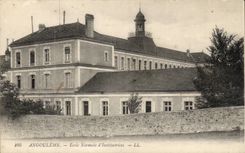 Angouleme CPA Ecole normale d'institutrices