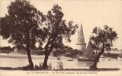 La Rochelle CPA der Aufsatz der quatres Sergeanten gesehen von den Tamarins (Baustellen Pallice)