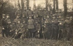 CPA Militaria Real photo Regiment soldiers