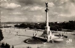Bordeaux - the Place of Quincunxes CPA