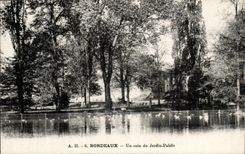 Bordeaux CPA a corner of the public garden
