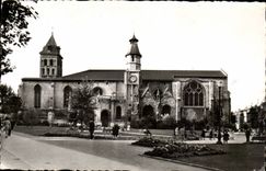 CPSM Bordeaux the basilica Saint Seurin and gardens