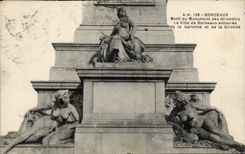 CPA Bordeaux Reason for the monument of Of Gironde the Garonne and the Gironde