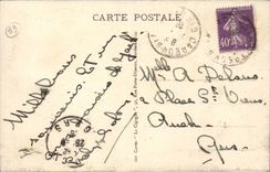 CPA Bordeaux the columns rostrales and the esplanade of the Quincunxes