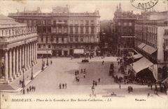CPA Bordeaux places Harmony and street Sainte Catherine
