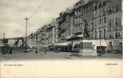 Toulon CPA the quay of the port