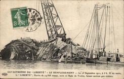 Toulon CPA Catastrophe of freedom the Navire on September 25th 1911 made 400 victims (boat)