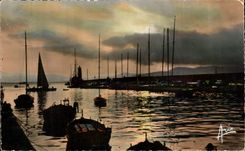 Saint TRopez CPA Twilight in the port