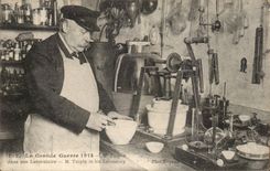 Militaria - the Large War 1914 M Turpin in its Laboratory - Laboratory - CPA TOP