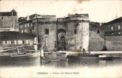 Cognac - Tours of the Old Bridge - CPA
