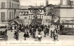 Angouleme - Ruelle - La Sortie des Ouvriers CPA TOP