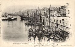 Boulogne auf Meer - der Hafen und der Quay Gambetta CPA