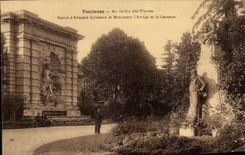 Toulouse - Au Jardin des Plantes - Statue d'Armand Sylvestre - et Monument l'Ariege et la Garonne - CPA ' 