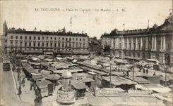 Toulouse - Place du Capitole - Le Marche - CPA 