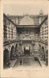 Toulouse - Capitole - Cour Henri IV - CPA 