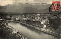 Dauphine CPA Grenoble View and chains it of the Pyrenees