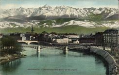 Grenoble cPA Panorama of the quays and the Alps