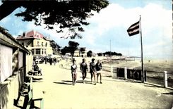 MODERN CARD Bernerie in Retz the walk co Anne