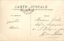 Standard CPA of the Center In the Limousin On the way for the city (folklore caps costume)