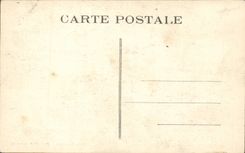 Our Auvergne CPA Nonin has lo viollo We go to the city (folklore costume)